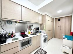 Waterfront Gold (D16), Condominium #584986251